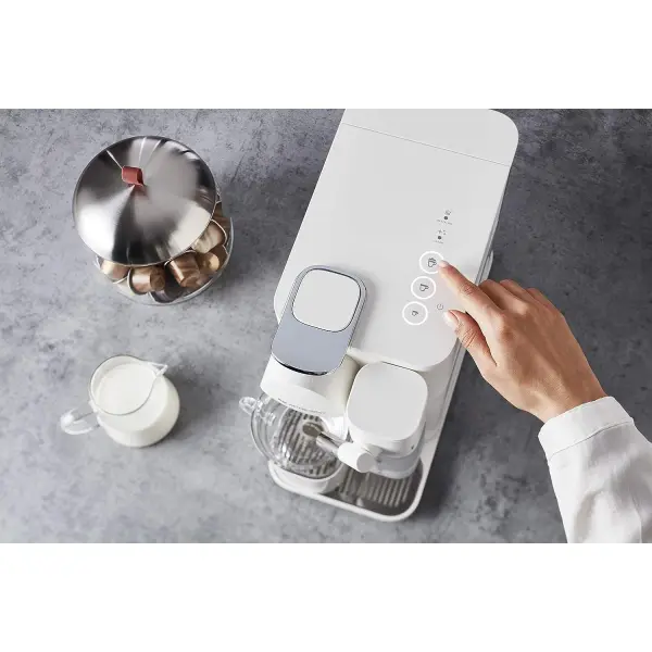 Nespresso Lattissima One Coffee and Espresso Maker by De’Longhi, 1000 Milliliters, Porcelain White